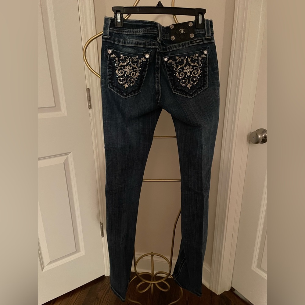 These jeans are too large for me now.